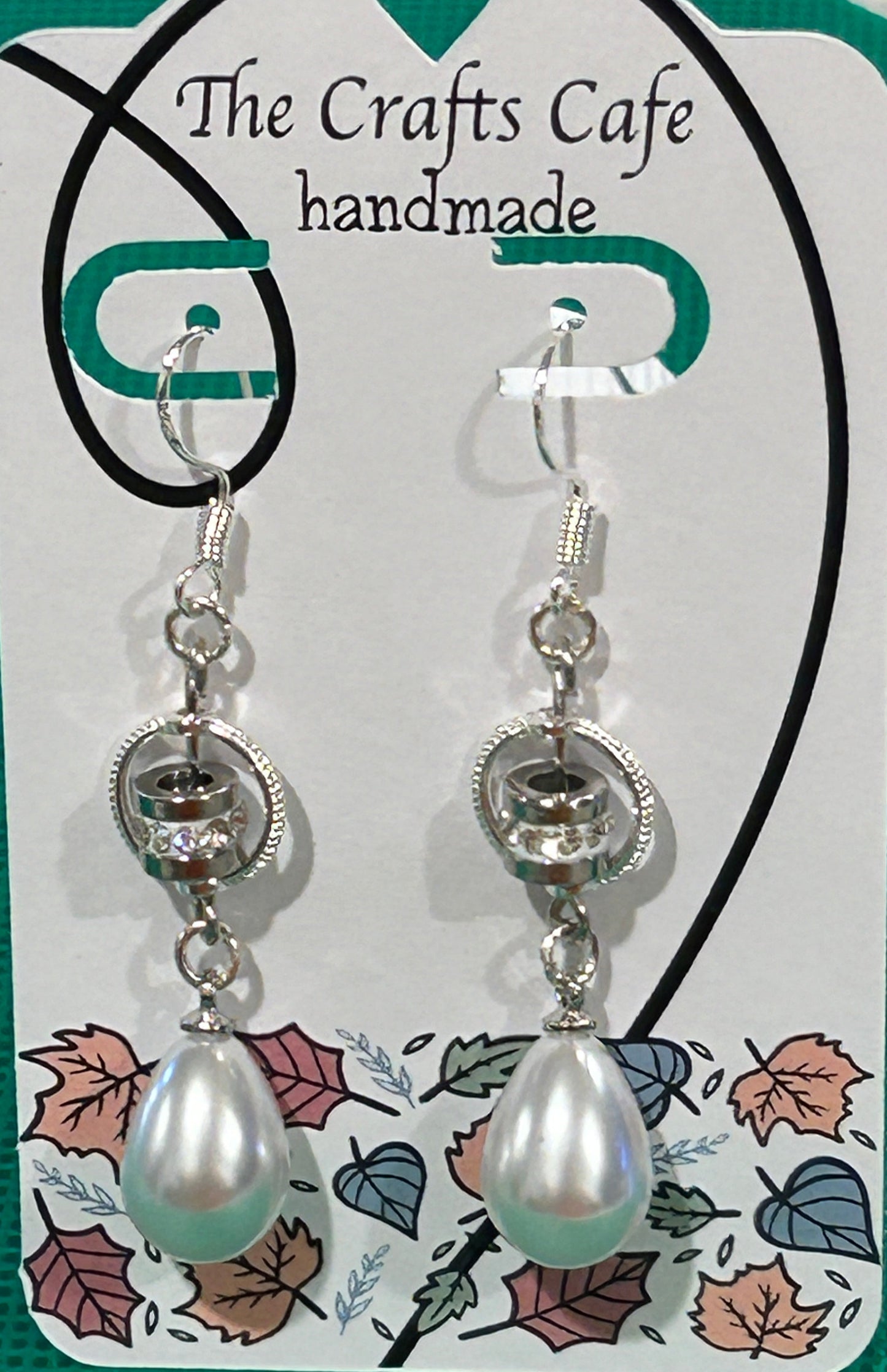 Rhinestone Vintage-Inspired Pearl Drop Earrings | Silver Detail & Faux Pearl